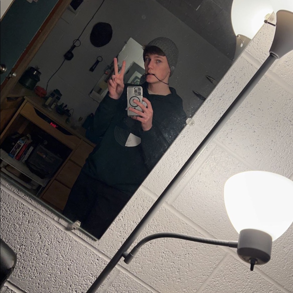 Meet your Posher, Josiah